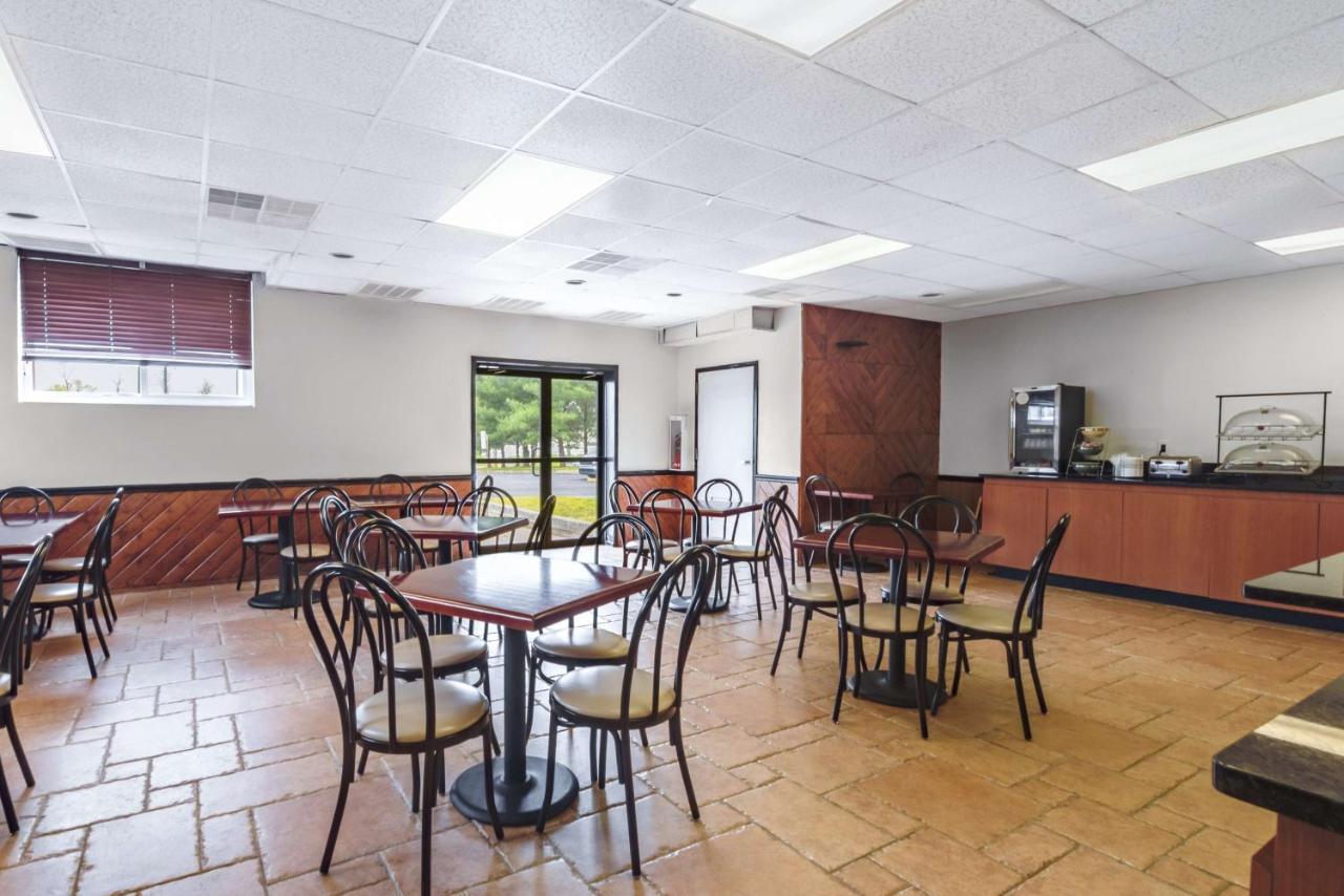 Surestay Plus Hotel By Best Western Mcguire Afb Jackson Cookstown Zewnętrze zdjęcie
