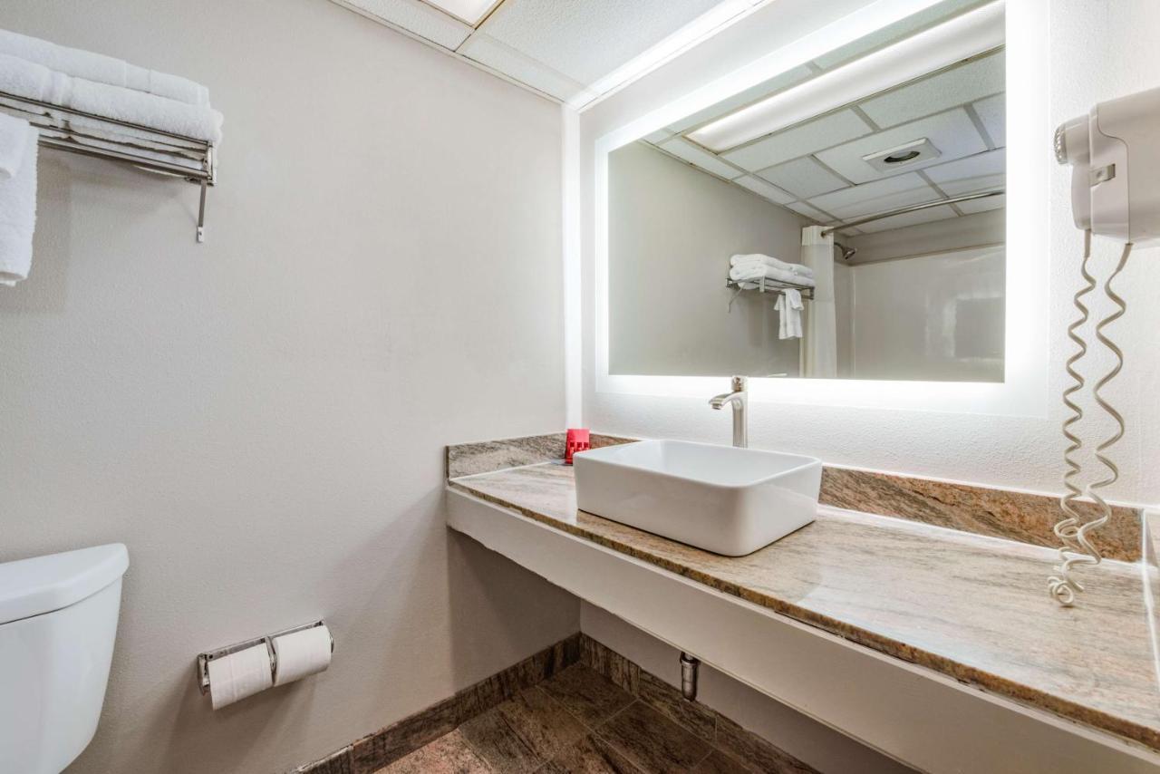 Surestay Plus Hotel By Best Western Mcguire Afb Jackson Cookstown Zewnętrze zdjęcie