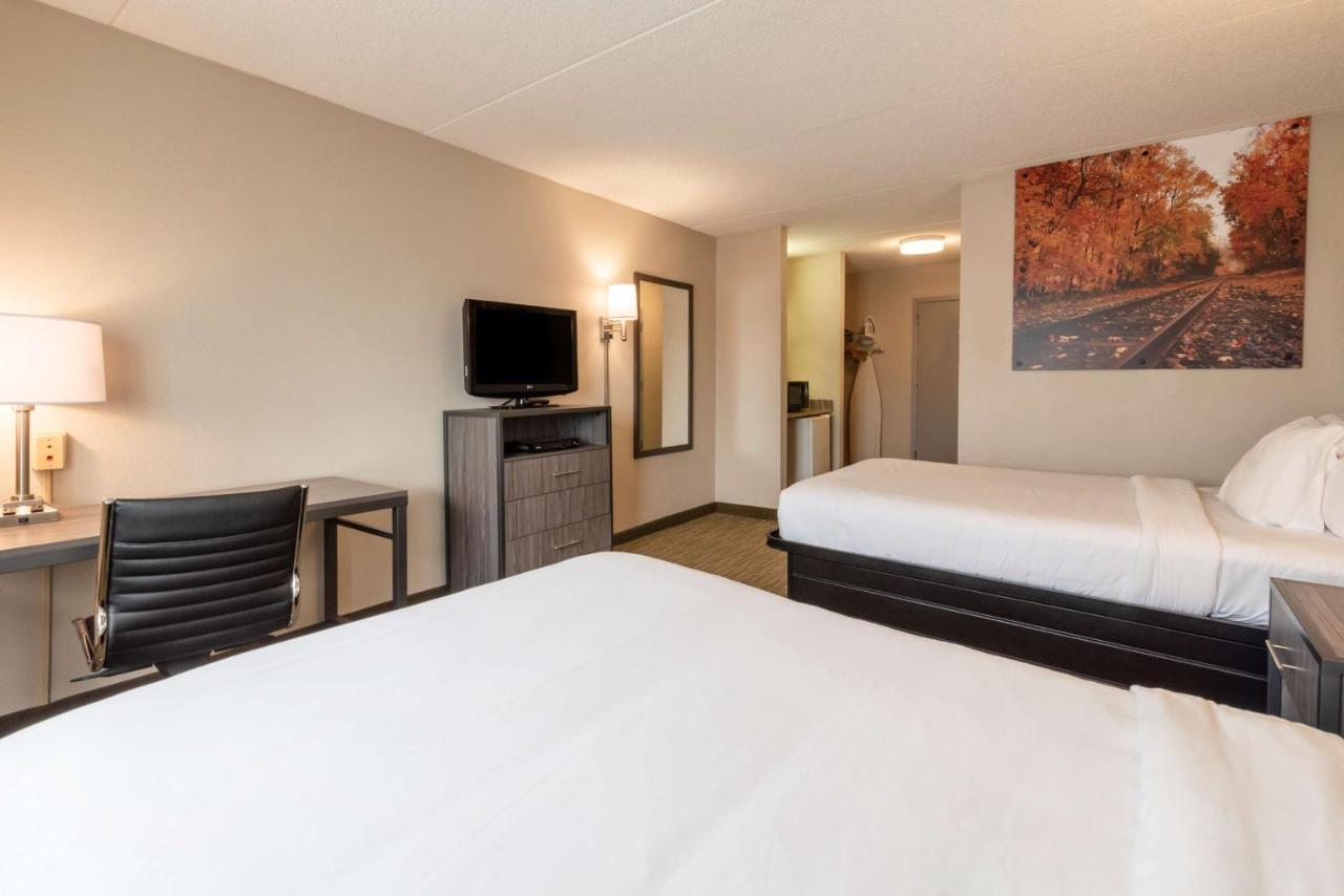 Surestay Plus Hotel By Best Western Mcguire Afb Jackson Cookstown Zewnętrze zdjęcie