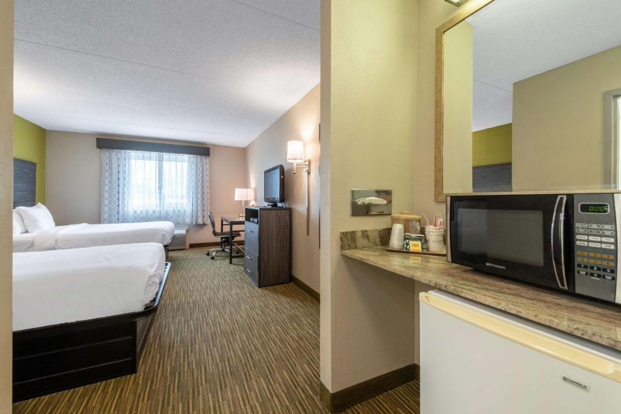Surestay Plus Hotel By Best Western Mcguire Afb Jackson Cookstown Zewnętrze zdjęcie