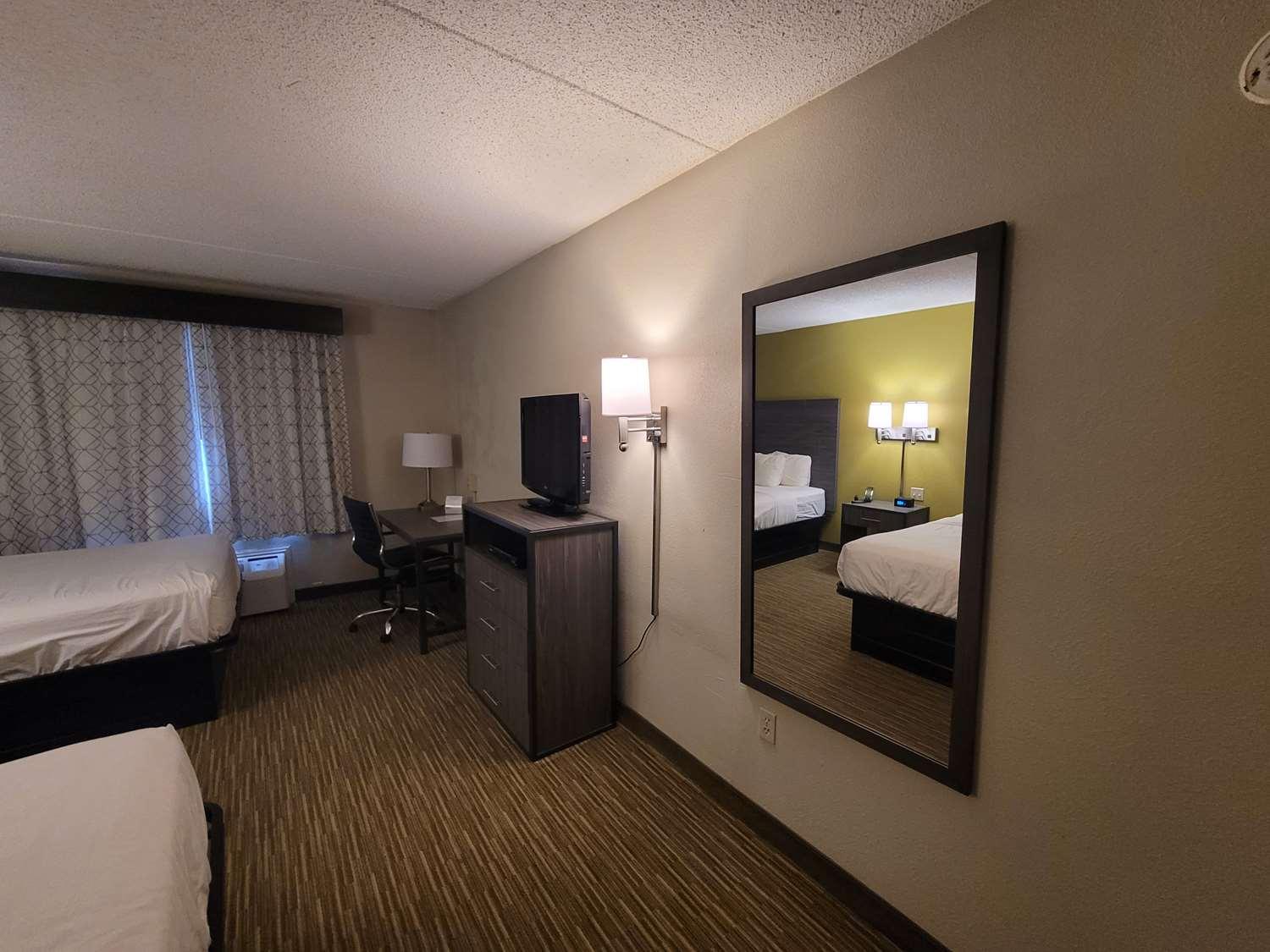 Surestay Plus Hotel By Best Western Mcguire Afb Jackson Cookstown Zewnętrze zdjęcie